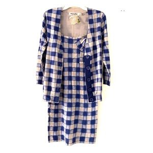 🦋Forever 21 Knit Dress with matching cardigan